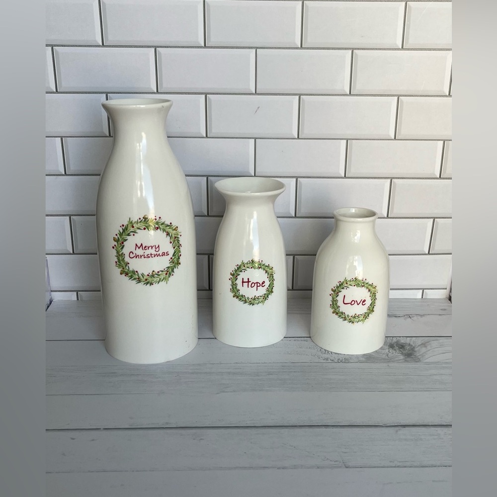 Christmas Vase Decoration Three Different Sizes 10/6,5 /5,5  Great for Gift 🎁